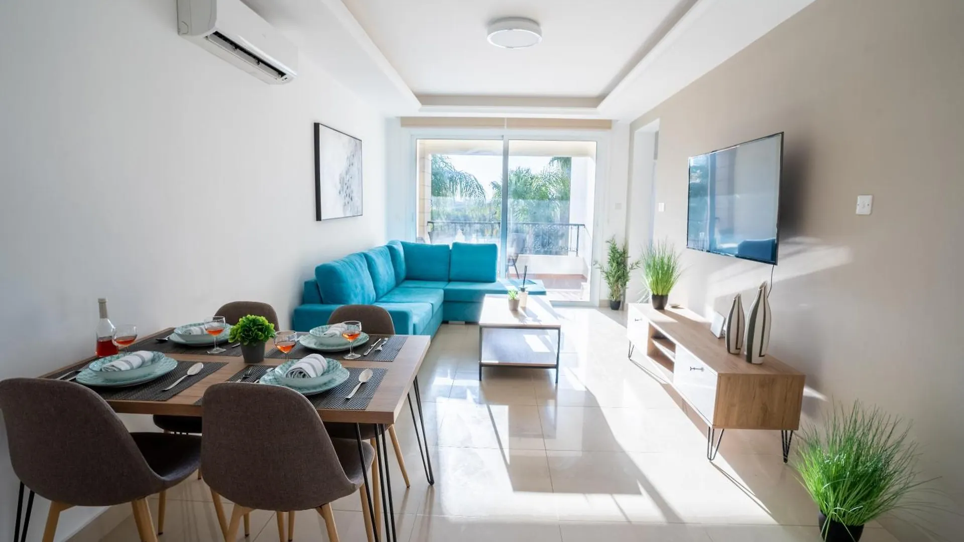 Mercury Apartment Livadhia
