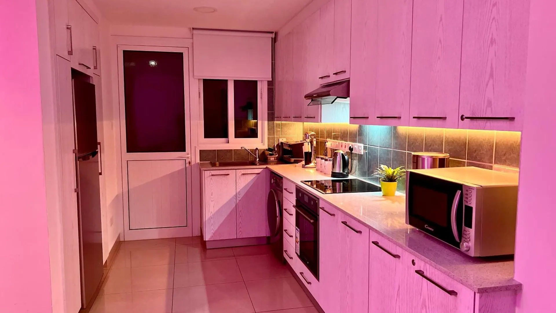 Mercury Apartment Livadhia